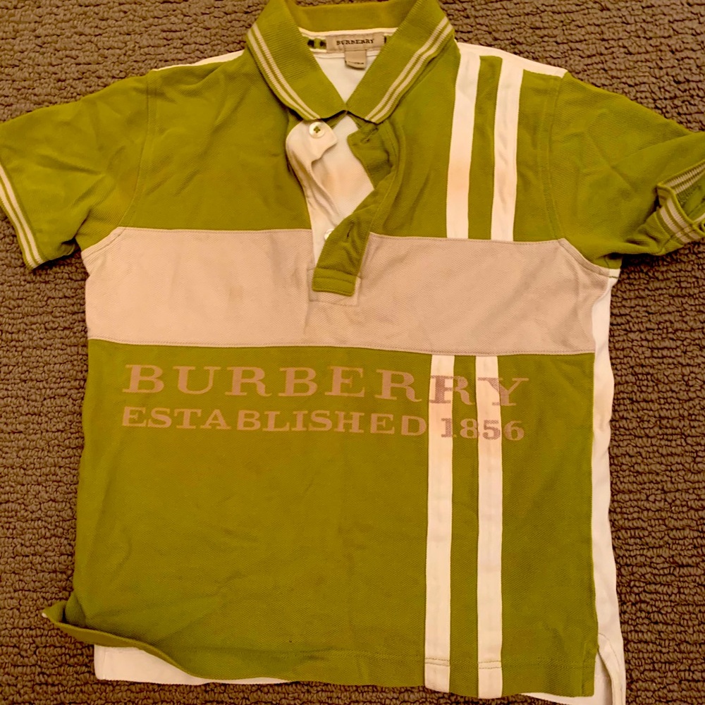 Burberry T shirt